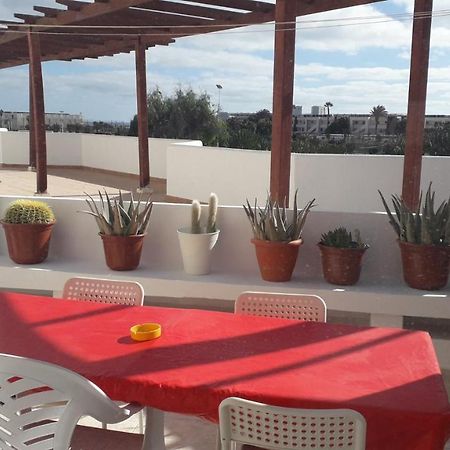 Sunny Self-Catering Apartment Costa Teguise, Lanzarote, Spain Exterior photo