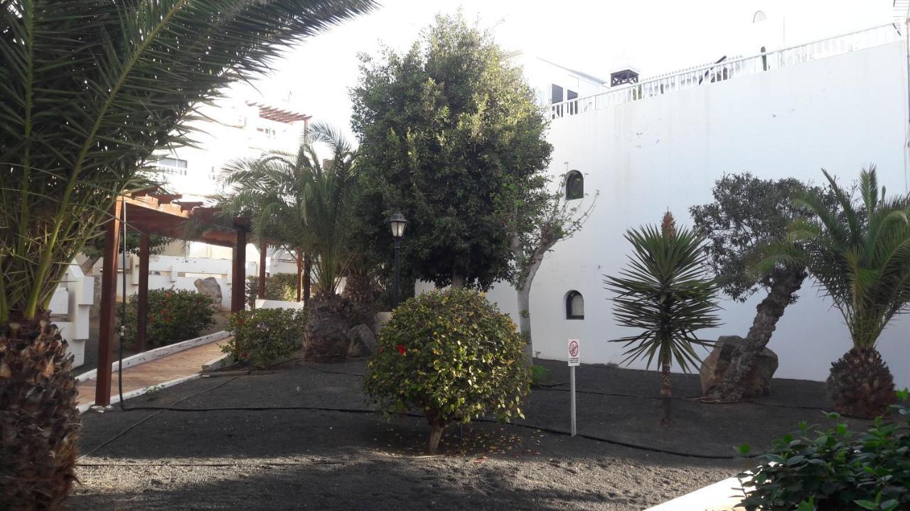 Sunny Self-Catering Apartment Costa Teguise, Lanzarote, Spain Exterior photo
