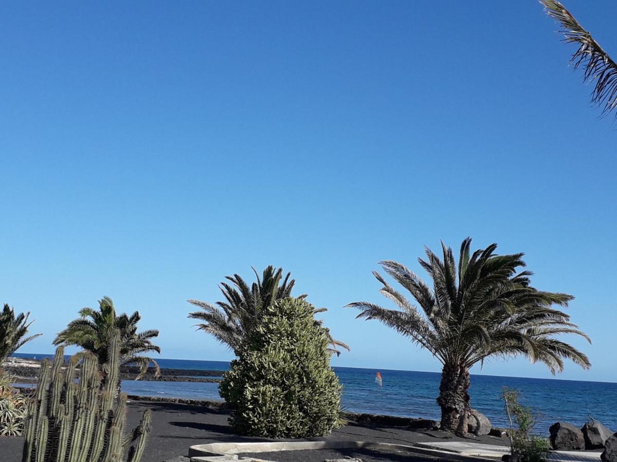 Sunny Self-Catering Apartment Costa Teguise, Lanzarote, Spain Exterior photo